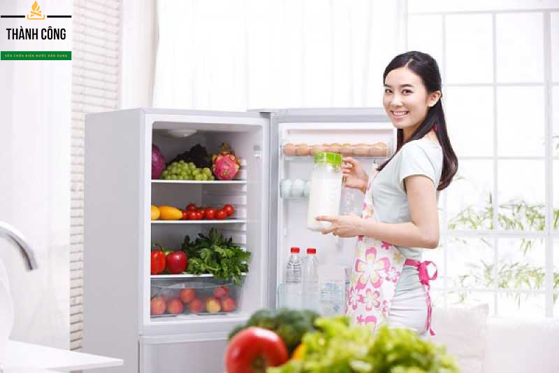 Tủ lạnh chạy bị ngắt liên tục là gì?