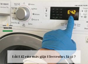 Lỗi E42 ở máy giặt Electrolux là lỗi liên quan đến cửa máy giặt.